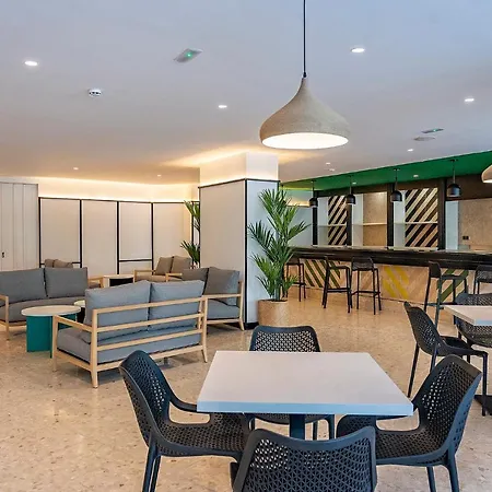Otel Medplaya Calypso 4*